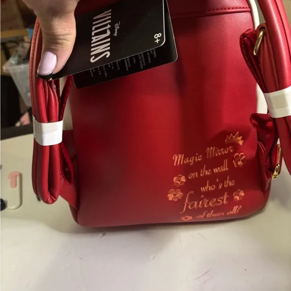 Loungefly Evil queen Backpack with Heart and Sword display picture 2